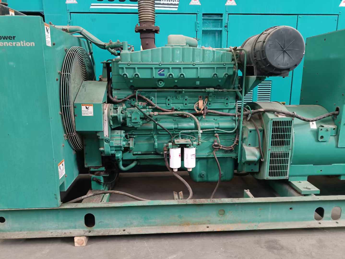 石鼓过载会对 600kW 柴油发电机组造成哪些损害?