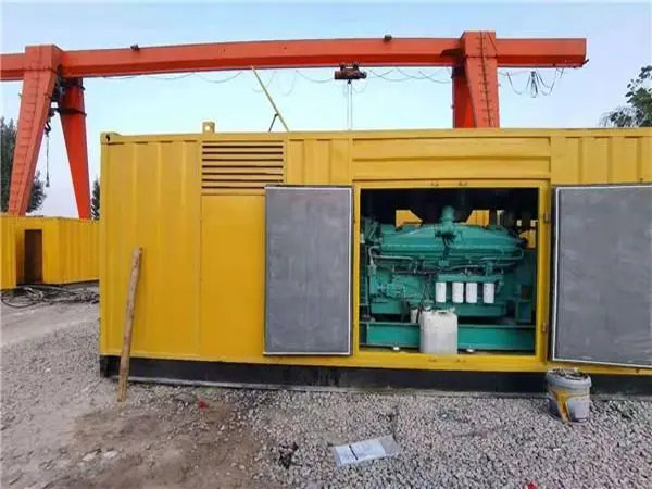 石鼓冬季低温环境下，500KW发电机组应该选择什么类型的启动电瓶？